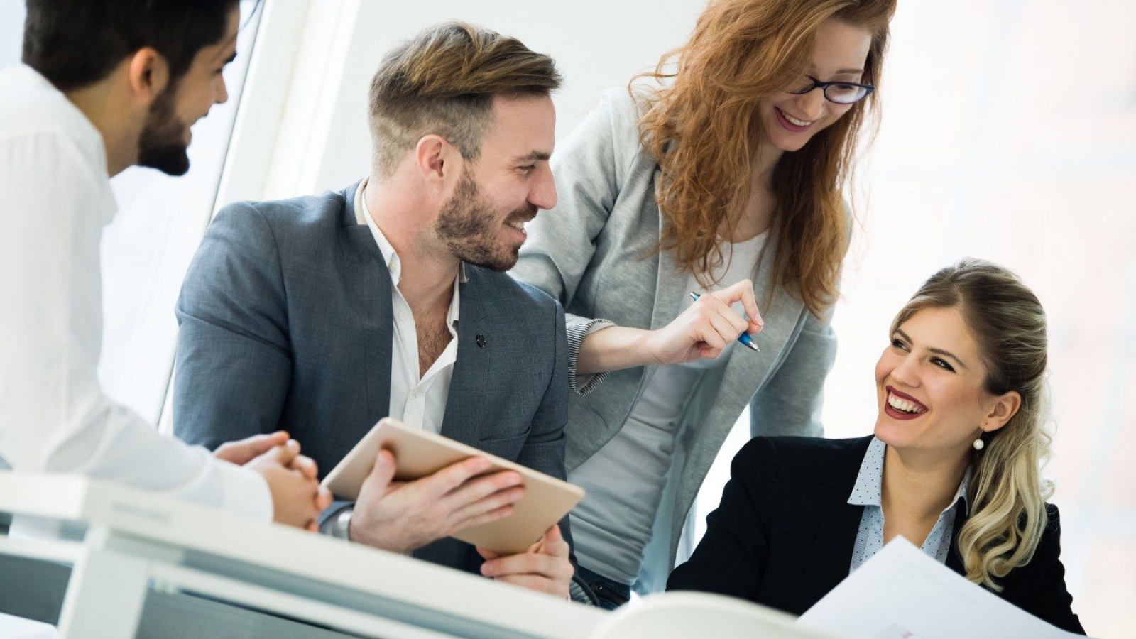 creative-business-people-working-on-business-DZNE5P6 (1)