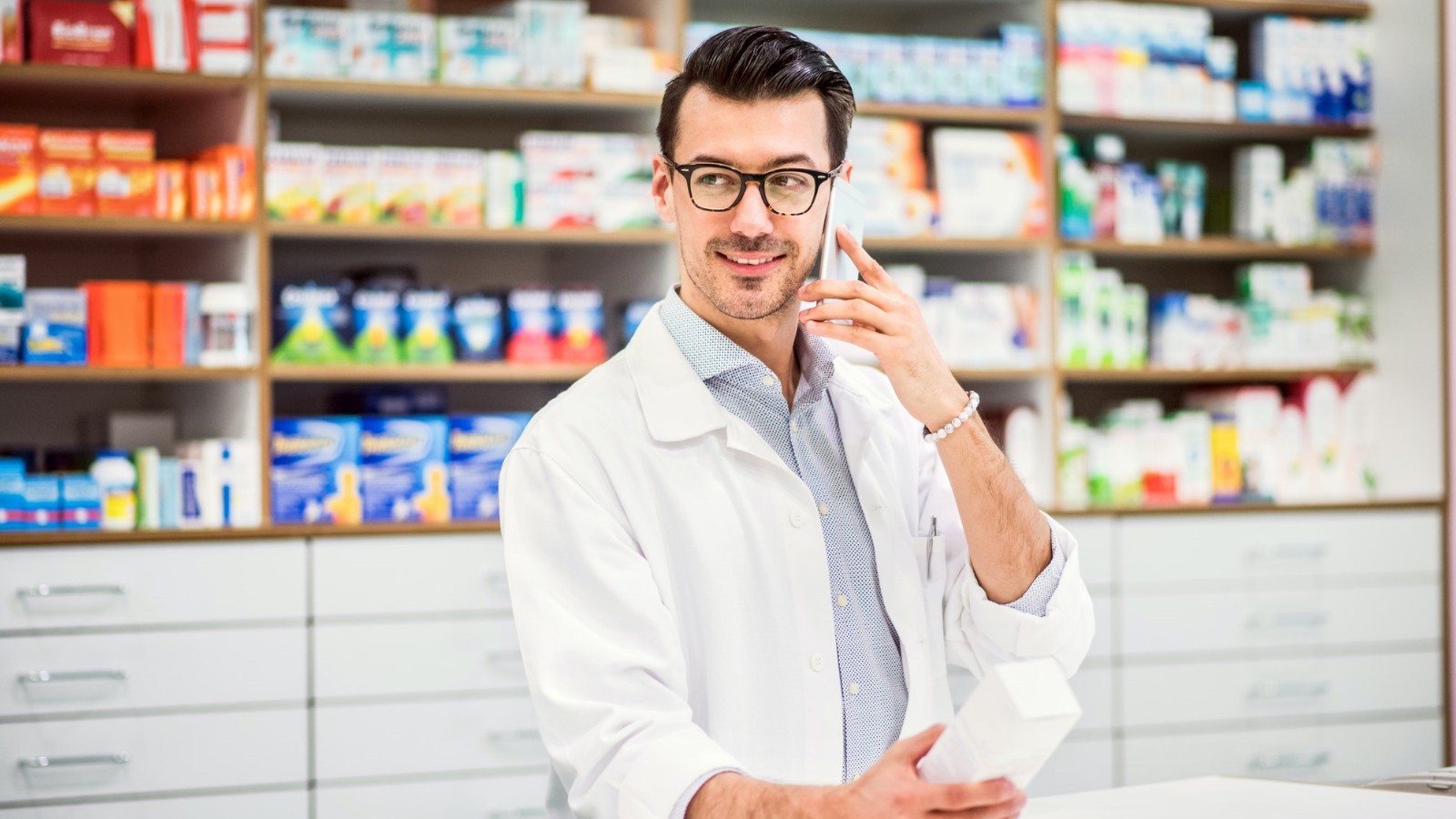 Lekaren_049-73642-2-protected-min